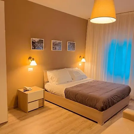 فندق Belsito Wellness & فيوجّي