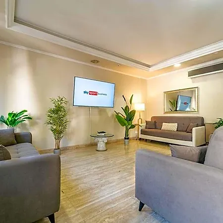 Belsito Wellness & فندق فيوجّي